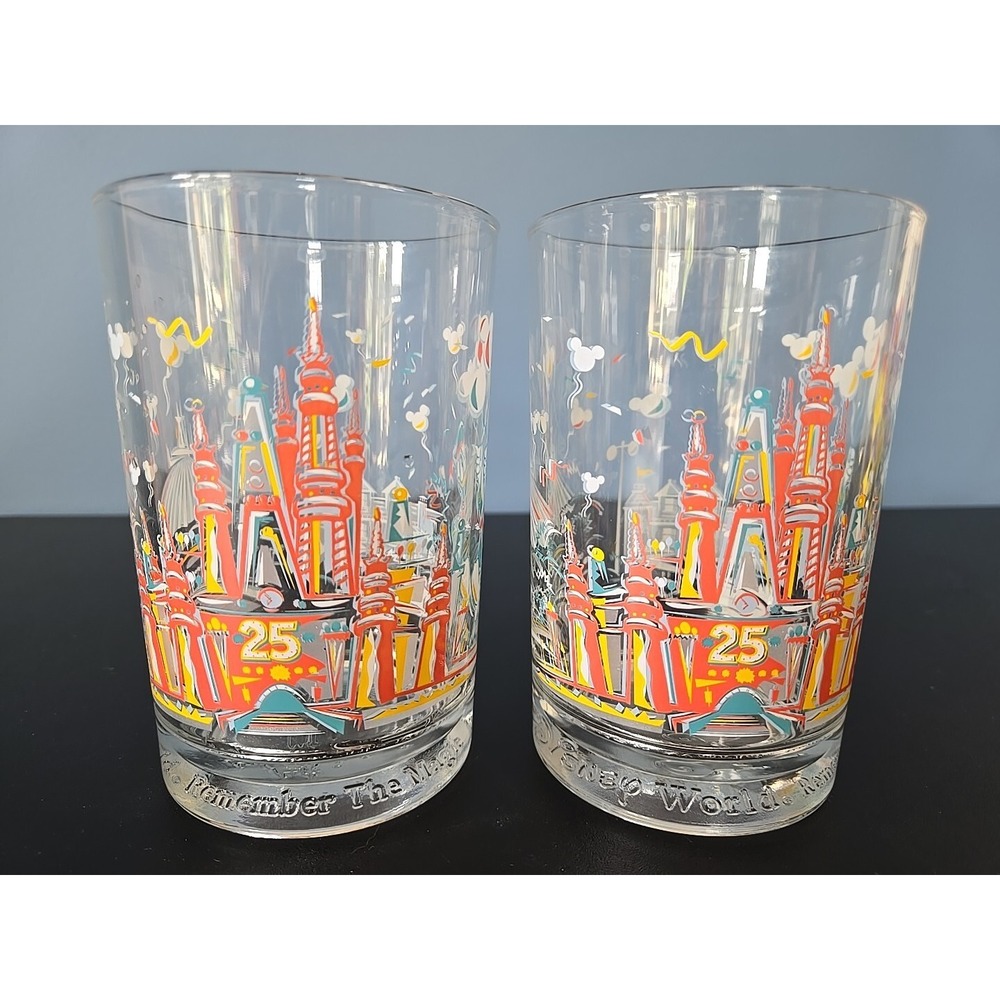 Set Of 2 Disney World Remember The Magic Kingdom 25th Anniv. Donald Duck Glasses